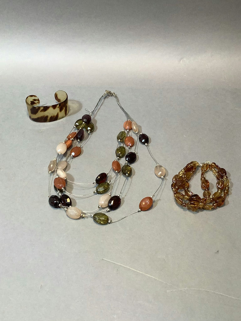 Vintage Costume Jewelry - image 19 of 22