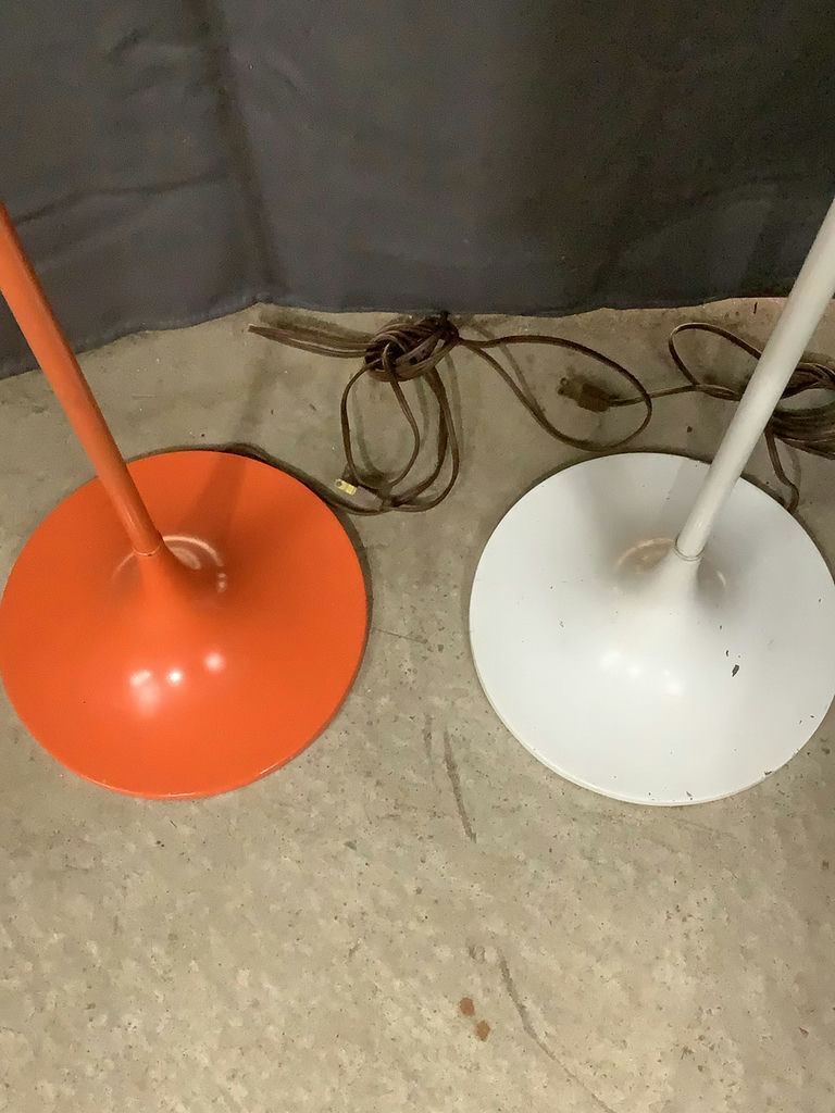 Vintage Tulip Lamps - image 7 of 7