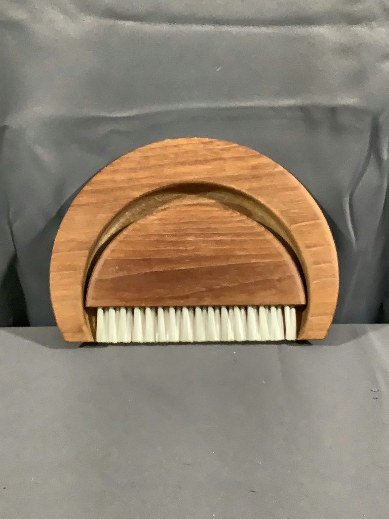 Vintage Wooden Decor - image 8 of 17