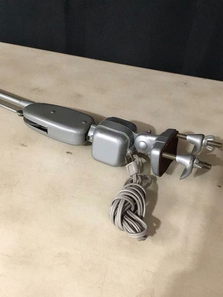 Vintage Metal Task Lamps - image 7 of 9