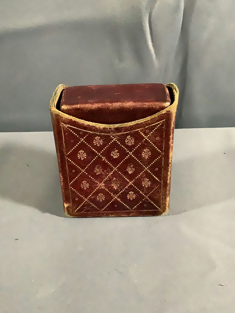 Leather Wallets And Folios - image 15 of 29