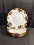 Royal Albert Old Country Roses - Dishes & Tea Pot - thumbnail 2 of 13