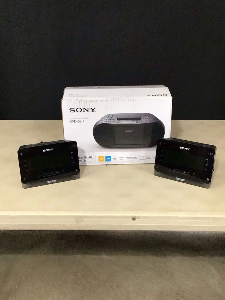 Sony Boombox & Dream Machines - image 1 of 4