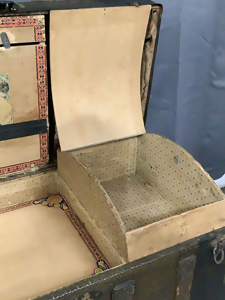 Antique Dome-Top Steamer Trunk - image 5 of 10