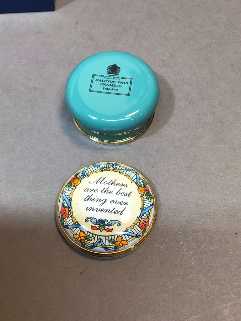 Mom's Treasured Fine Jewelry - image 11 of 15