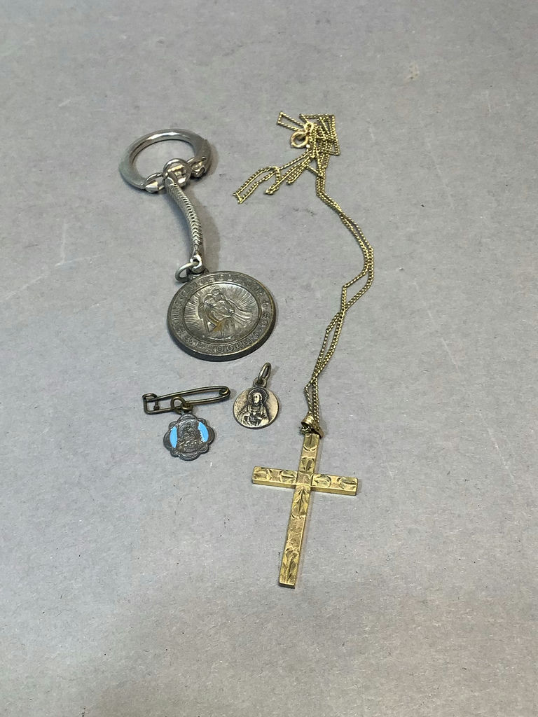 Antique 1880 Bible & Religious Jewelry - image 8 of 10
