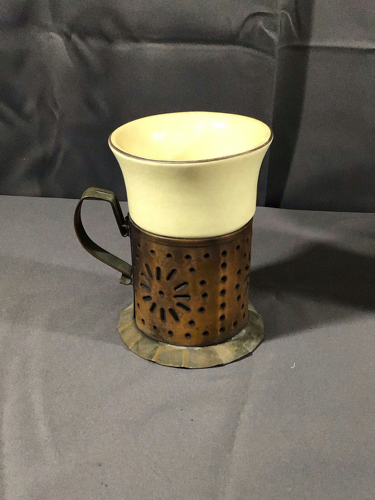 Vintage Pfaltzgraff Village Mugs - image 2 of 8