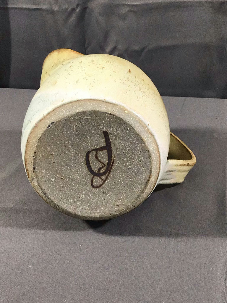 The Good Earth & More Stoneware - image 18 of 21