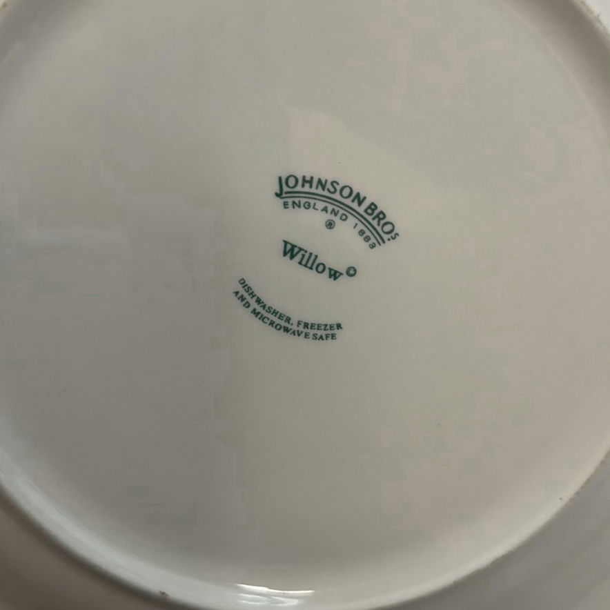 Blue and White Willow Pattern Dish Lot w/ Blue Glass - image 7 of 7