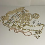 Beaded and Faux Pearl Vintage Jewelry - thumbnail 1 of 5