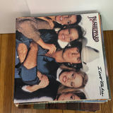 Lot of Vintage Vinyl Records - thumbnail 2 of 4