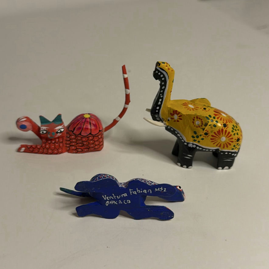 Lot of Small Oaxaca Mexican Folk Art Figurines - image 2 of 3