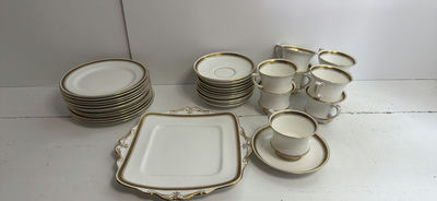 Paragon Fine Bone China Dish Lot Including Tea Cups - Image 1 of 3