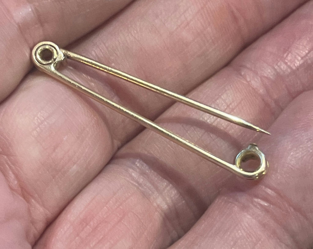 14k Gold Safety Pin - image 1 of 3