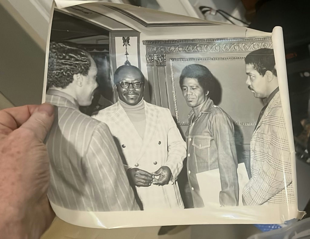 Original Photographs Rhythm And Blues Singer James Brown 1968 - image 4 of 8