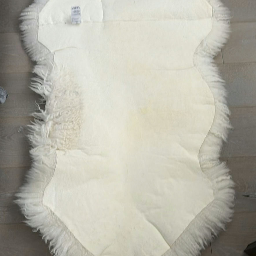 White Sheepskin Rug - image 8 of 10