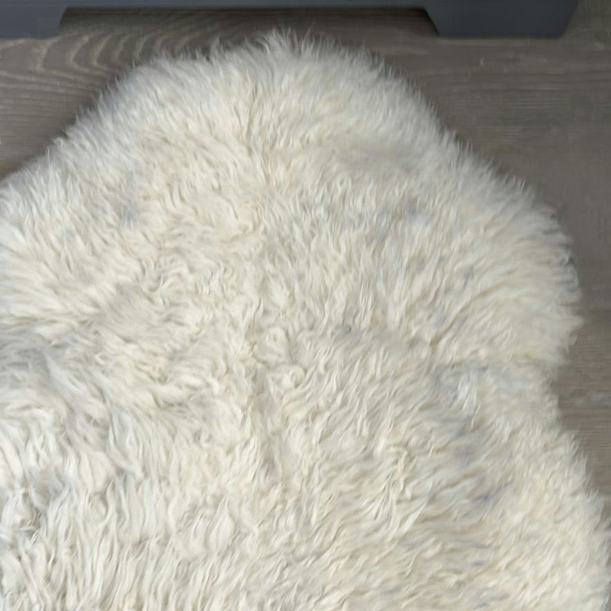 White Sheepskin Rug - image 4 of 10