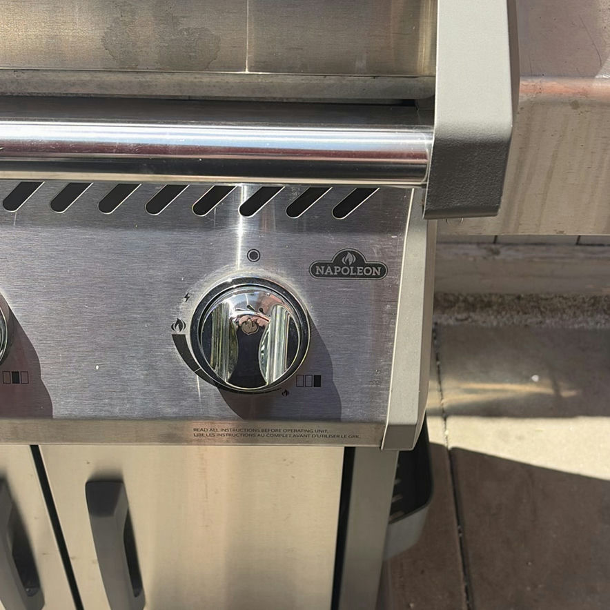 Napoleon Rogue Stainless Steel Gas Grill & Accessories - image 2 of 18