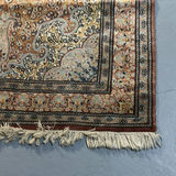 Traditional Patterned Area Rug - thumbnail 3 of 15