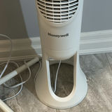 Comfort Zone Pedestal Fan and Honeywell QuietSet Tower Fan - thumbnail 6 of 12