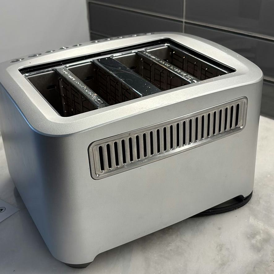 Breville Four-Slice Toaster - image 7 of 8