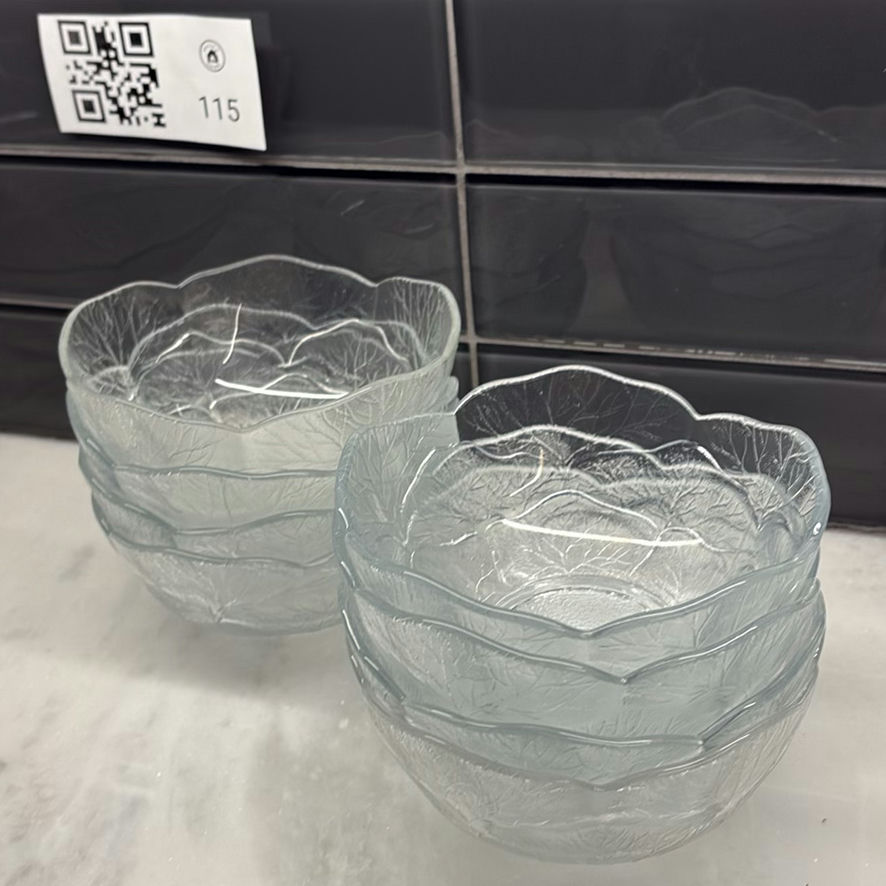 Clear Glass Leaf Pattern Bowls - image 7 of 12