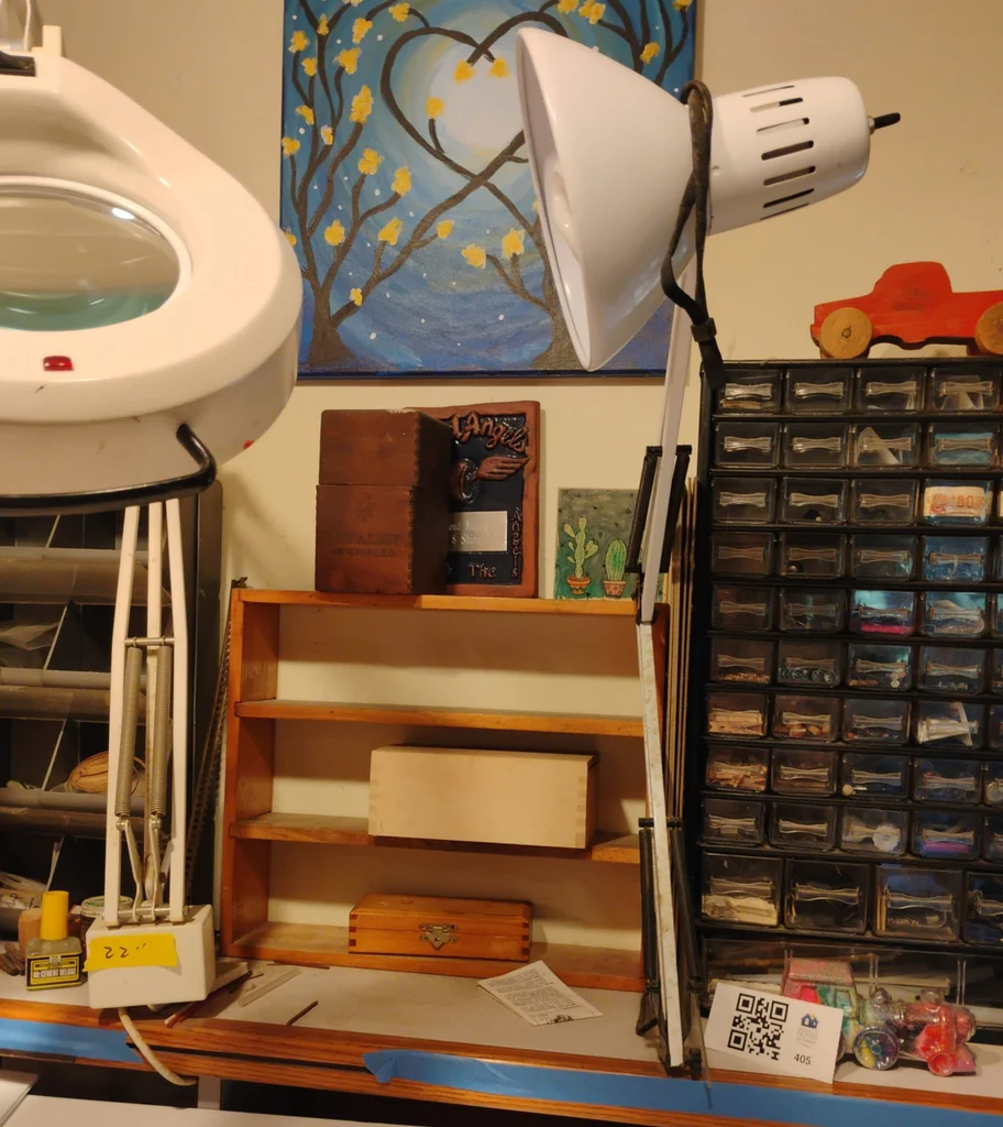 Art and Craft Workspace Supplies with Task Lamps and Storage Drawers - image 5 of 6