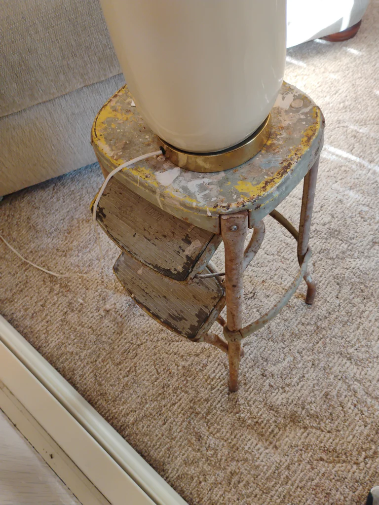 White Ceramic Table Lamp with Stool - image 5 of 6