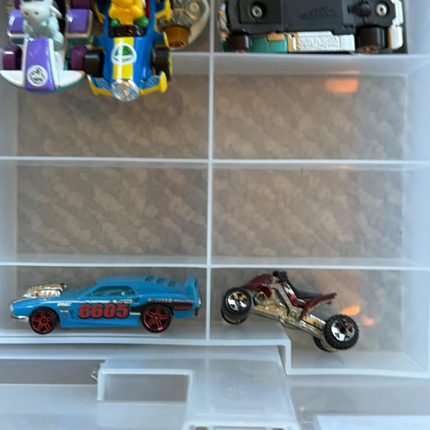 Die Cast Toy Cars in Plastic Storage Case - image 29 of 29