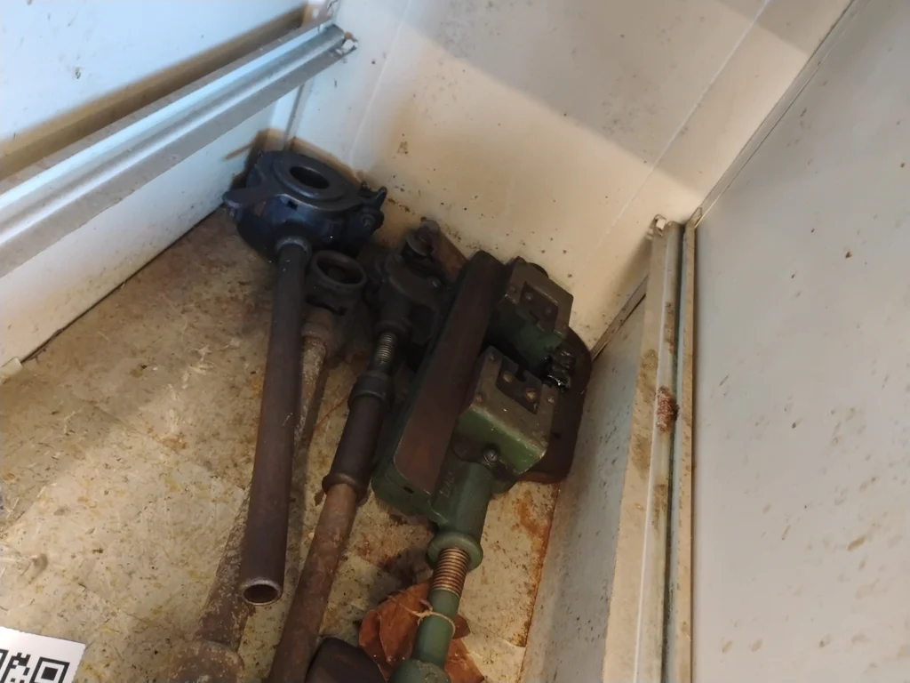 Metal Tool Parts - image 2 of 4