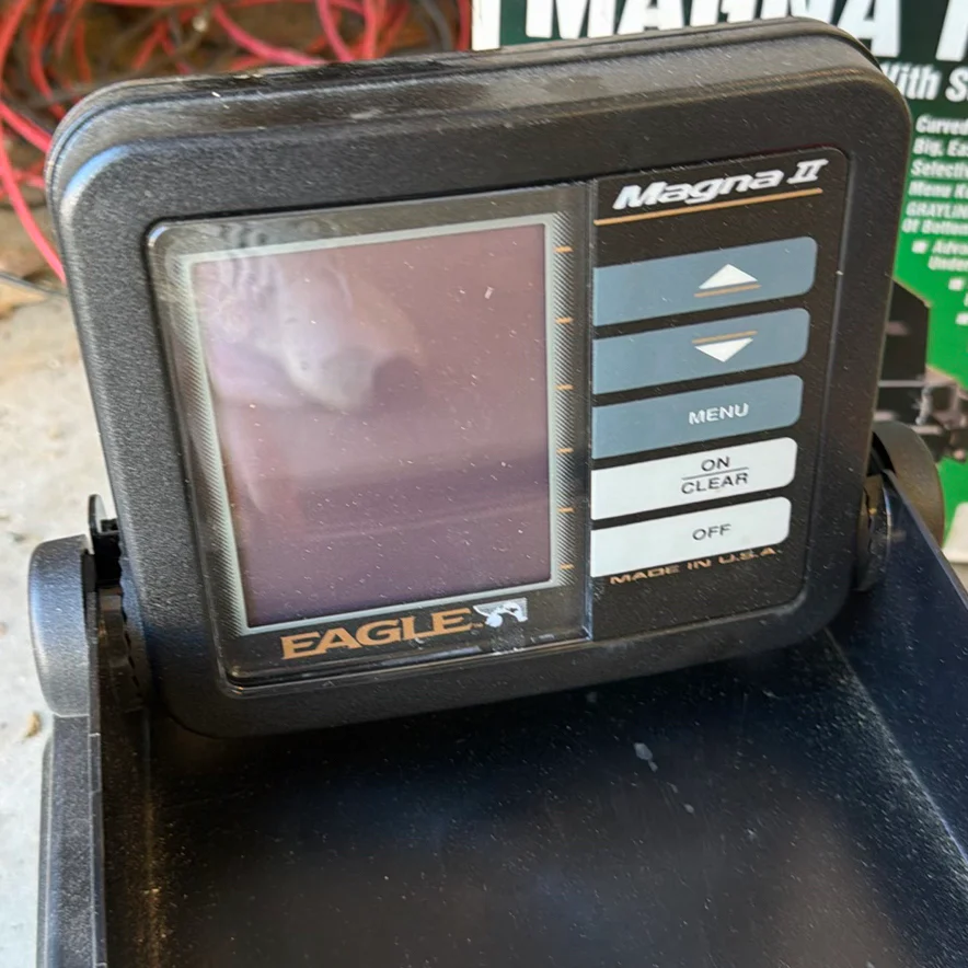 Eagle Magna II Portable Fish Finder System - image 2 of 4