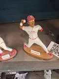 Baseball Player Figurines and Plaques - thumbnail 3 of 8