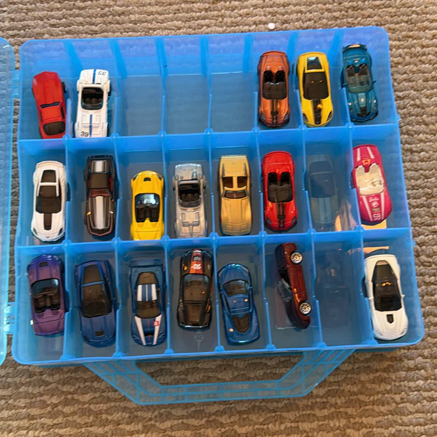 Toy Corvette Die-Cast Car Collection in Storage Case - image 12 of 22
