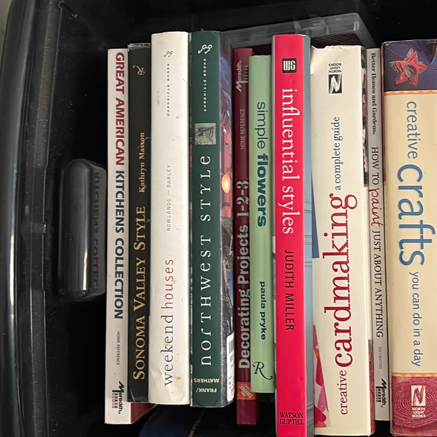Household, Cookbook, Craft, and Lifestyle Books - image 9 of 10