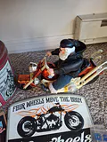 Harley-Davidson Motorcycle Collectibles and Decor Assortment - thumbnail 9 of 12