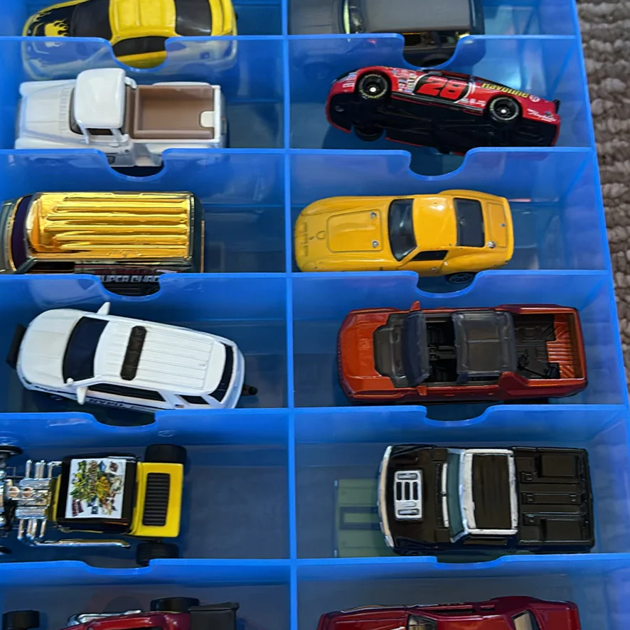 Die-Cast Toy Cars in Blue Storage Case - image 22 of 45