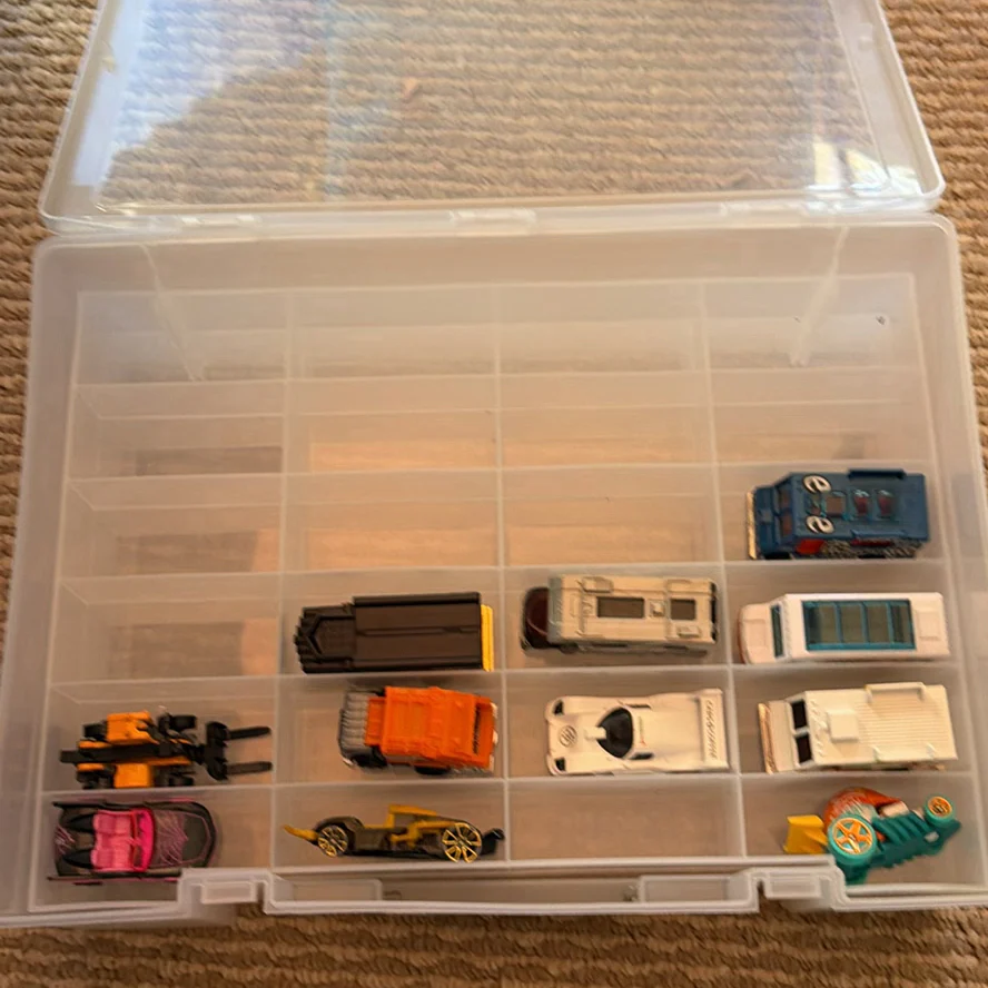 Toy Die-Cast Cars in Storage Case - image 11 of 17