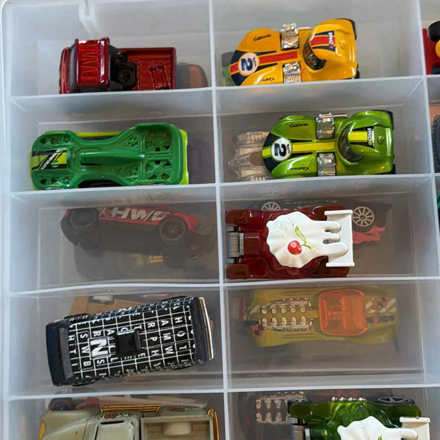Die Cast Toy Cars in Plastic Storage Case - image 3 of 29