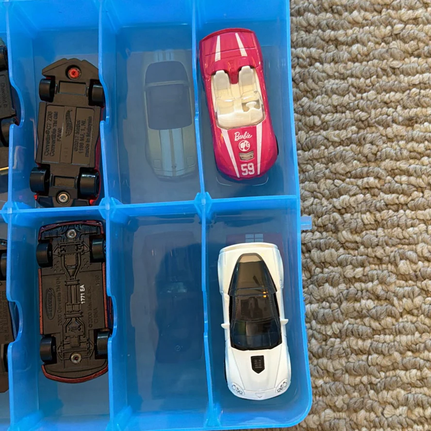 Toy Corvette Die-Cast Car Collection in Storage Case - image 17 of 22