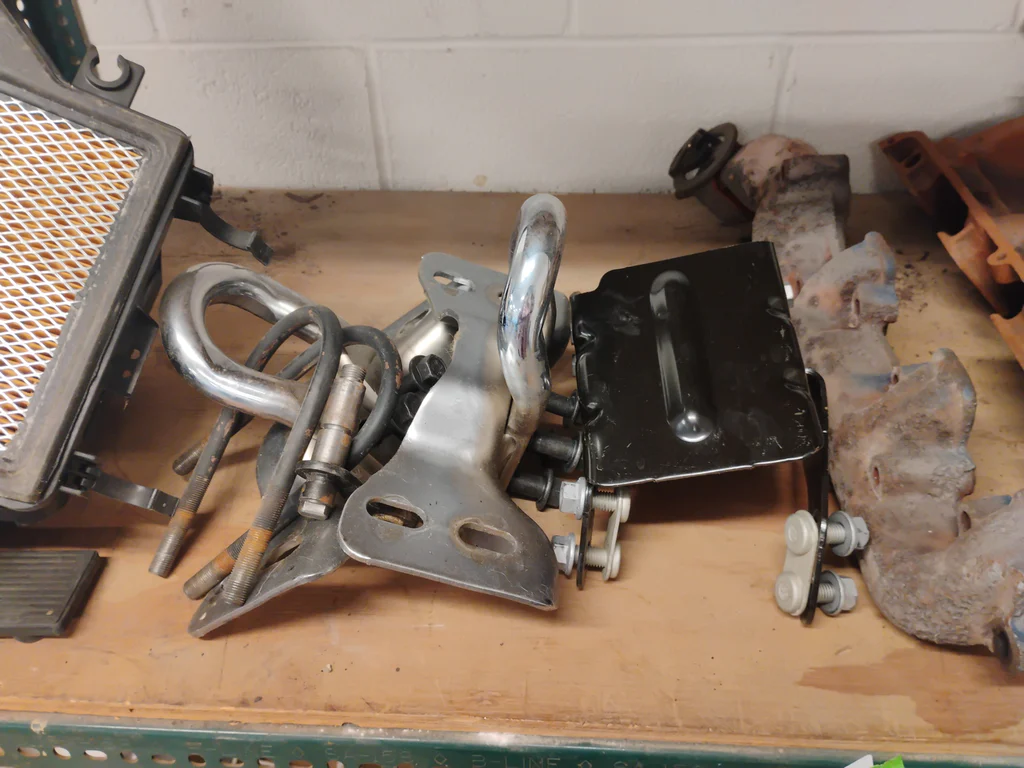 Automotive Engine and Intake Components - image 4 of 6