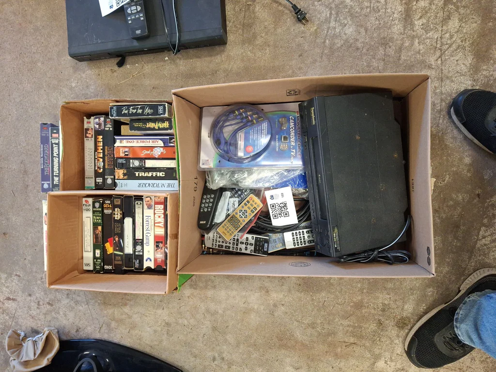 VHS Tapes, VCR, Remote Controls, and Audio Video Cables - image 1 of 8