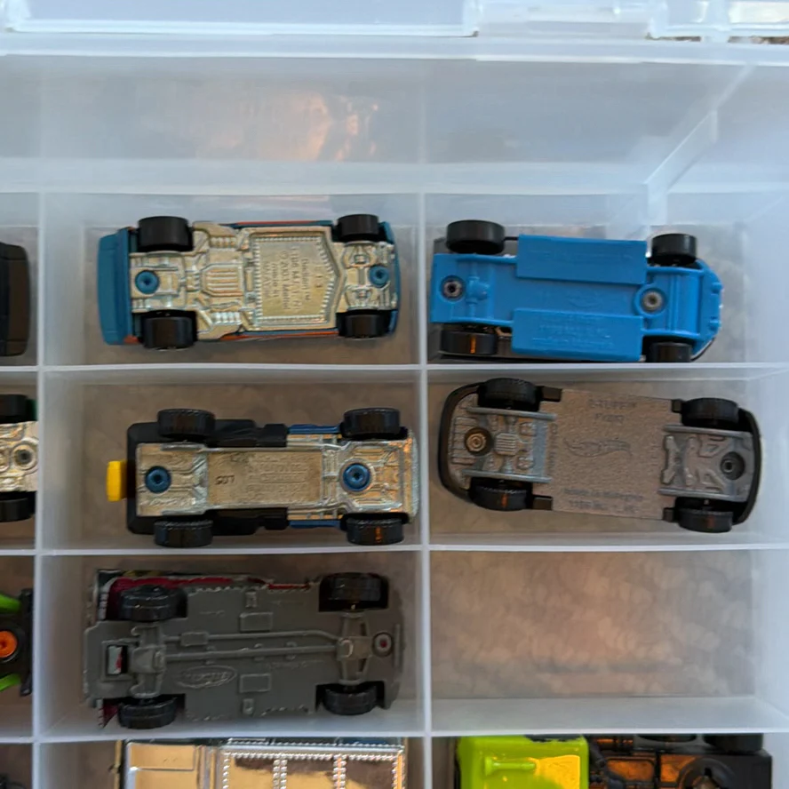 Plastic Storage Case with Die-Cast Toy Cars - image 26 of 28