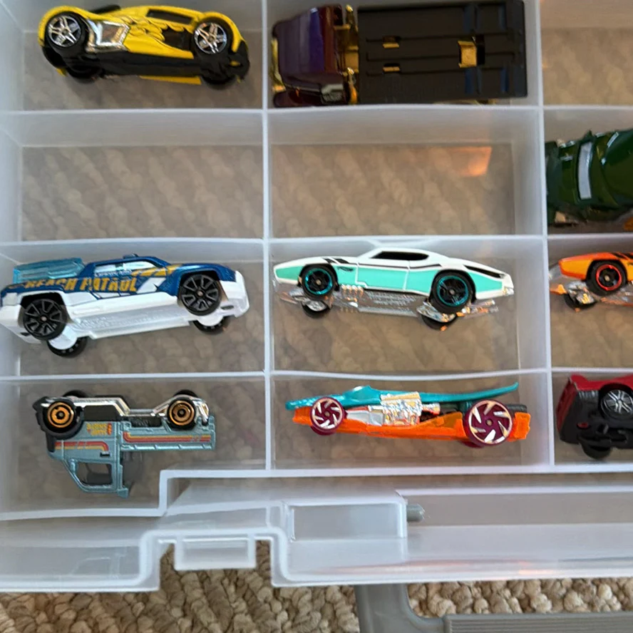 Die-Cast Toy Cars and Vehicles with Case - image 22 of 29