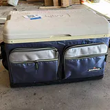 Igloo MaxCold Cooler - thumbnail 2 of 5