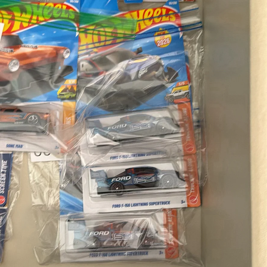 Assorted Hot Wheels Die-Cast Toy Cars - image 9 of 15