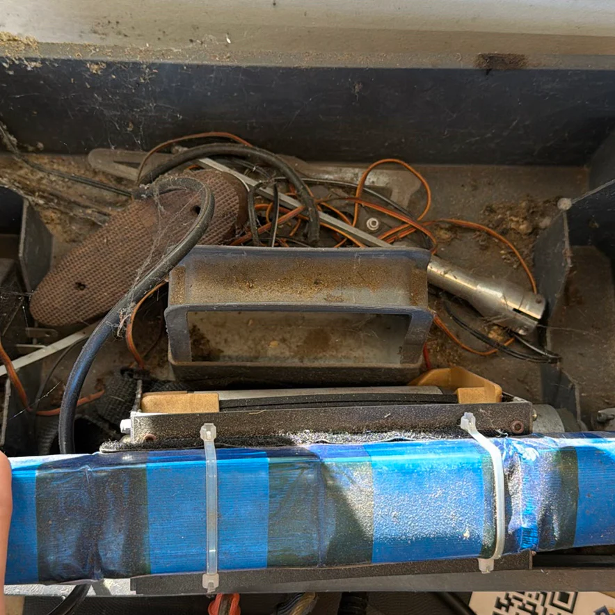 Battery Charger, Power Converter, DynaTron Starter - image 7 of 9