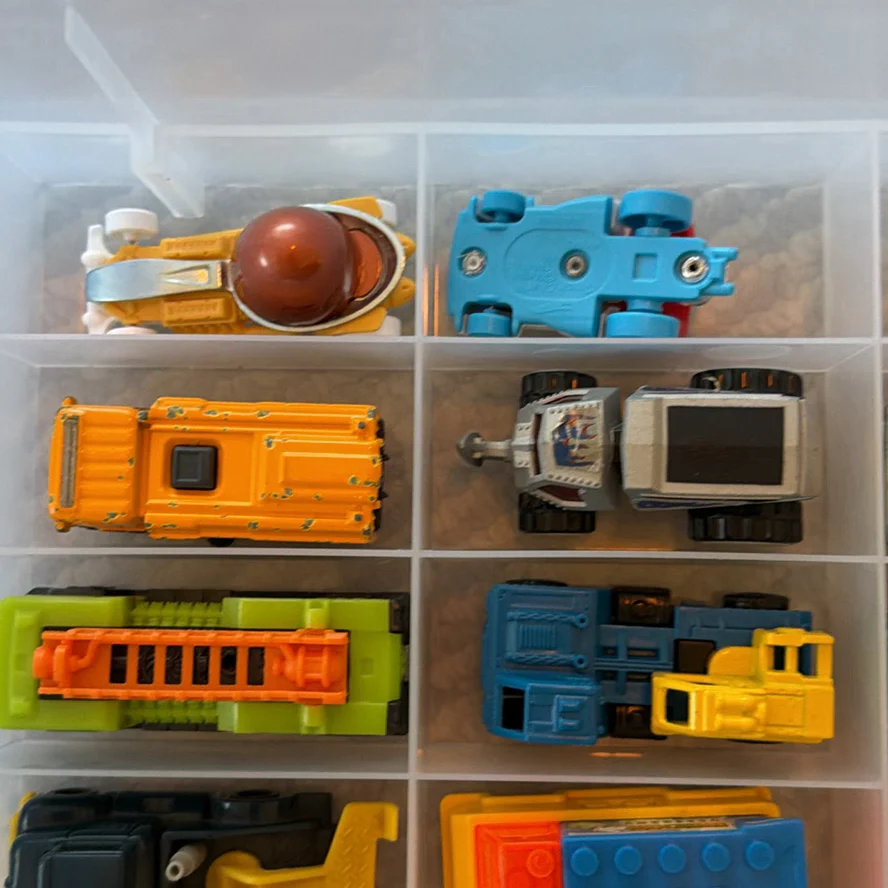 Die-Cast Toy Vehicles with Plastic Case - image 21 of 28
