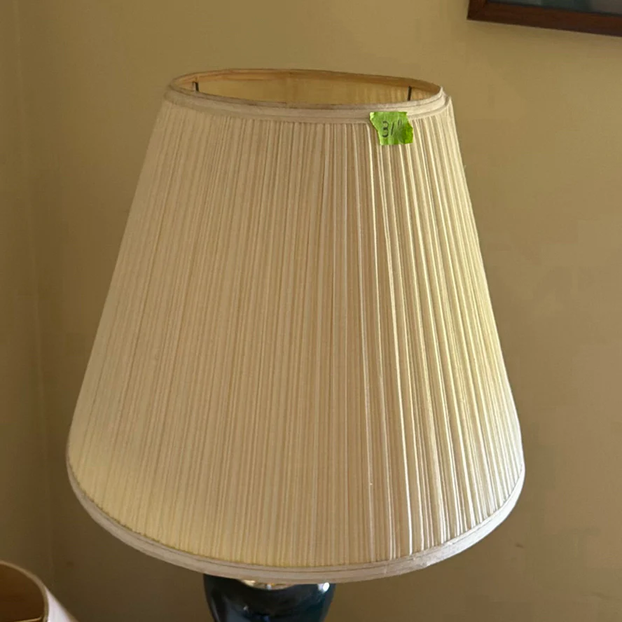 Table Lamp with Two Lamp Shades - image 4 of 7