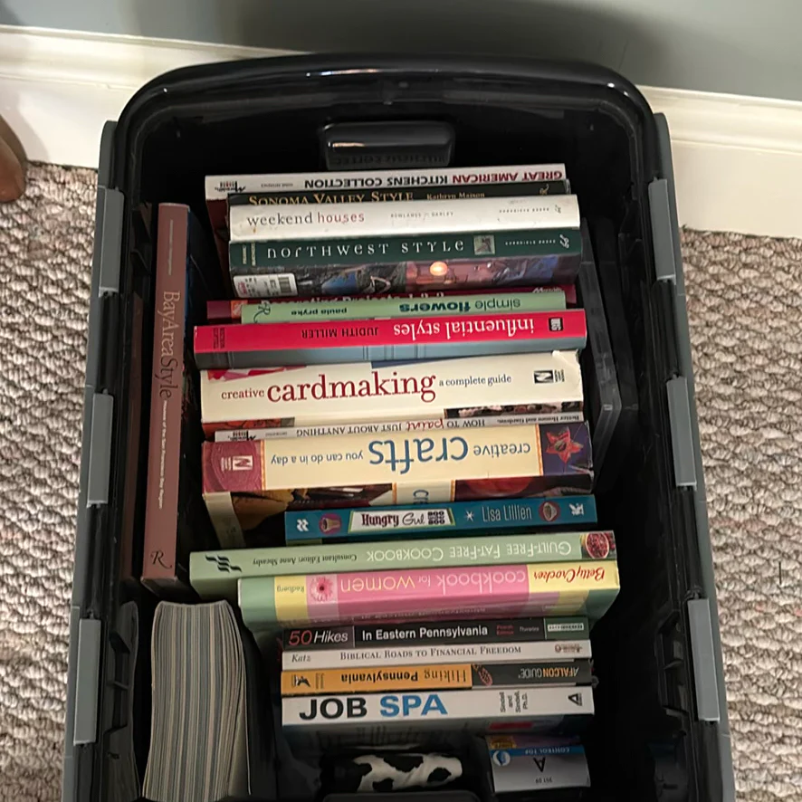 Household, Cookbook, Craft, and Lifestyle Books - image 5 of 10