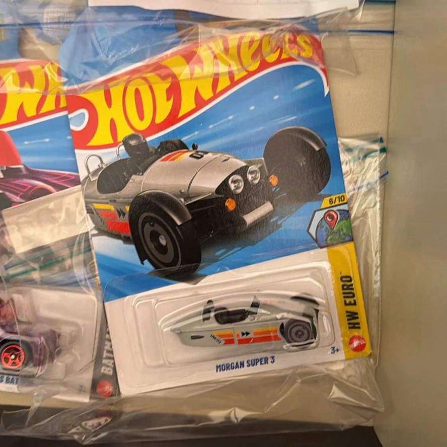 Assorted Hot Wheels Die-Cast Toy Cars - image 9 of 24